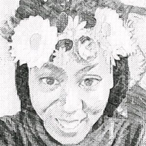 Meet your Posher, Hilary